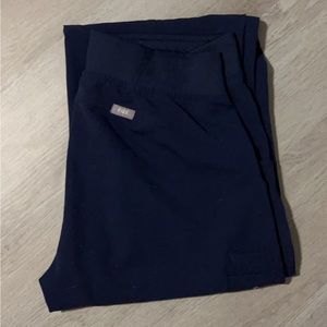 Fig’s scrub pants size SMALL REGULAR LENGTH navy blue